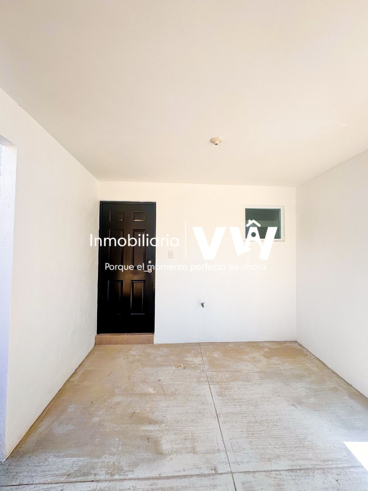 ESPECTACULAR CASA NUEVA Y MODERNA  EN ÁREA RESIDENCIAL TIPO A - SAN JUAN CHAMELCO - ALTA VERAPAZ